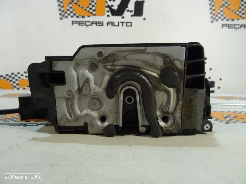 Fecho Da Porta Frente Esquerda Mercedes-Benz C-Class T-Model (S205)  A - 9