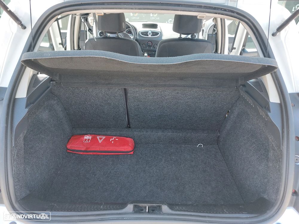 Renault Clio 1.5 dCi Confort - 24