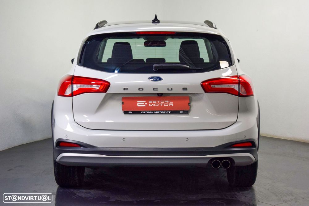 Ford Focus SW 1.5 TDCi EcoBlue Active - 4