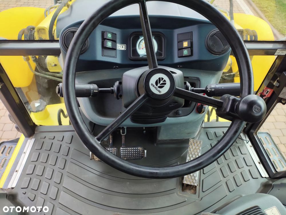 New Holland B115 B/ RÓWNE KOŁA / JOYSTICK / POWERSHIFT / SPROWADZONA / KOPARKO-ŁADOWARKA - 28