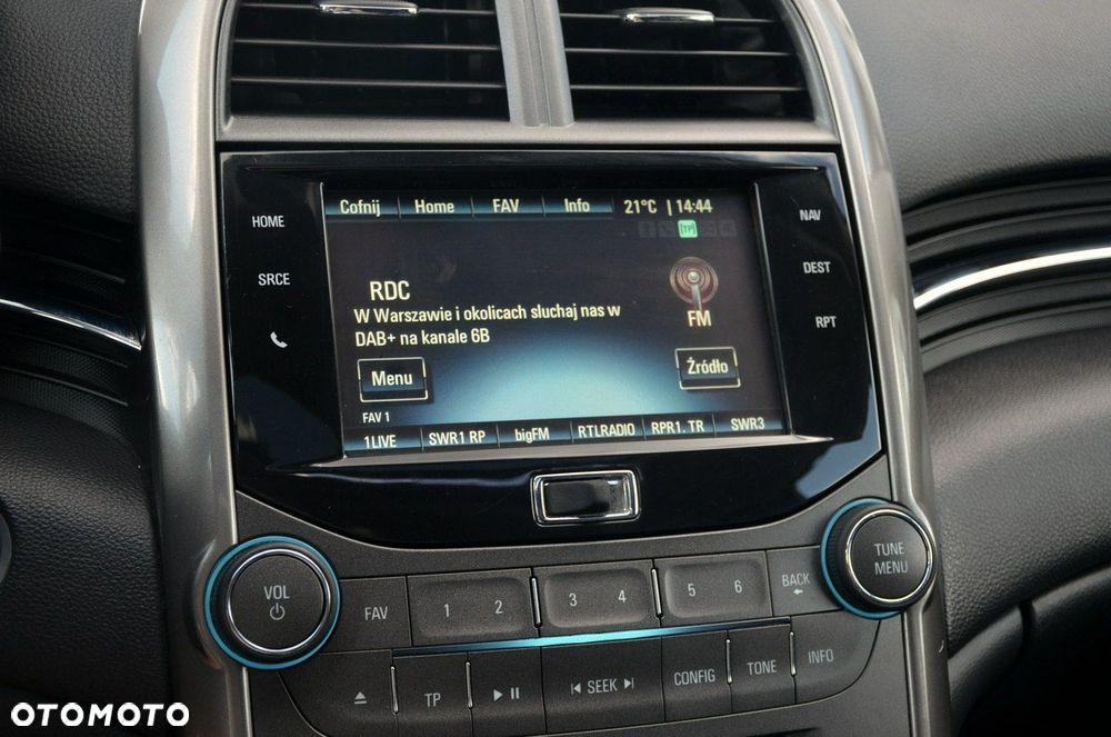 Chevrolet Malibu - 24
