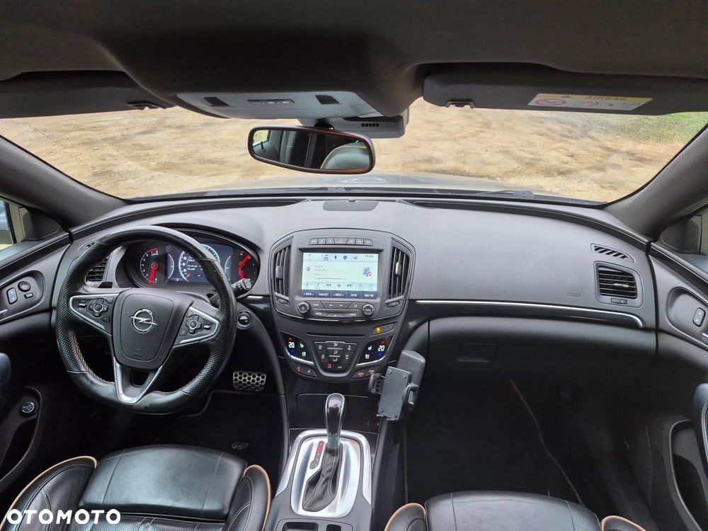 Opel Insignia 2.0 SIDI Turbo 4x4 Sports Tourer Innovation - 23