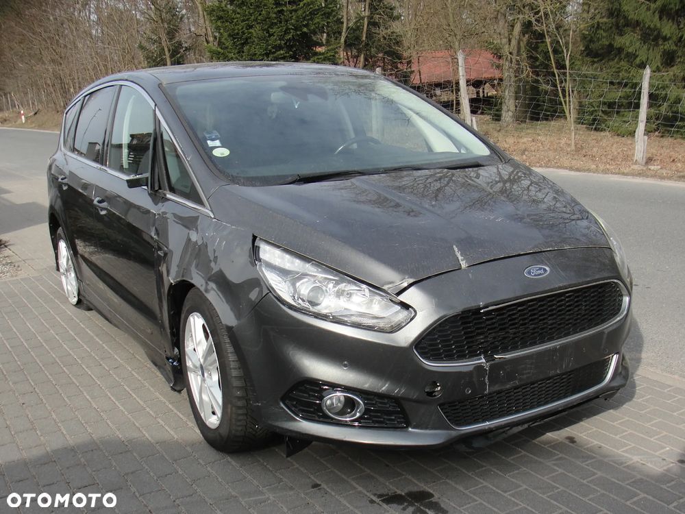Ford S-Max 2.0 TDCi Titanium PowerShift - 4