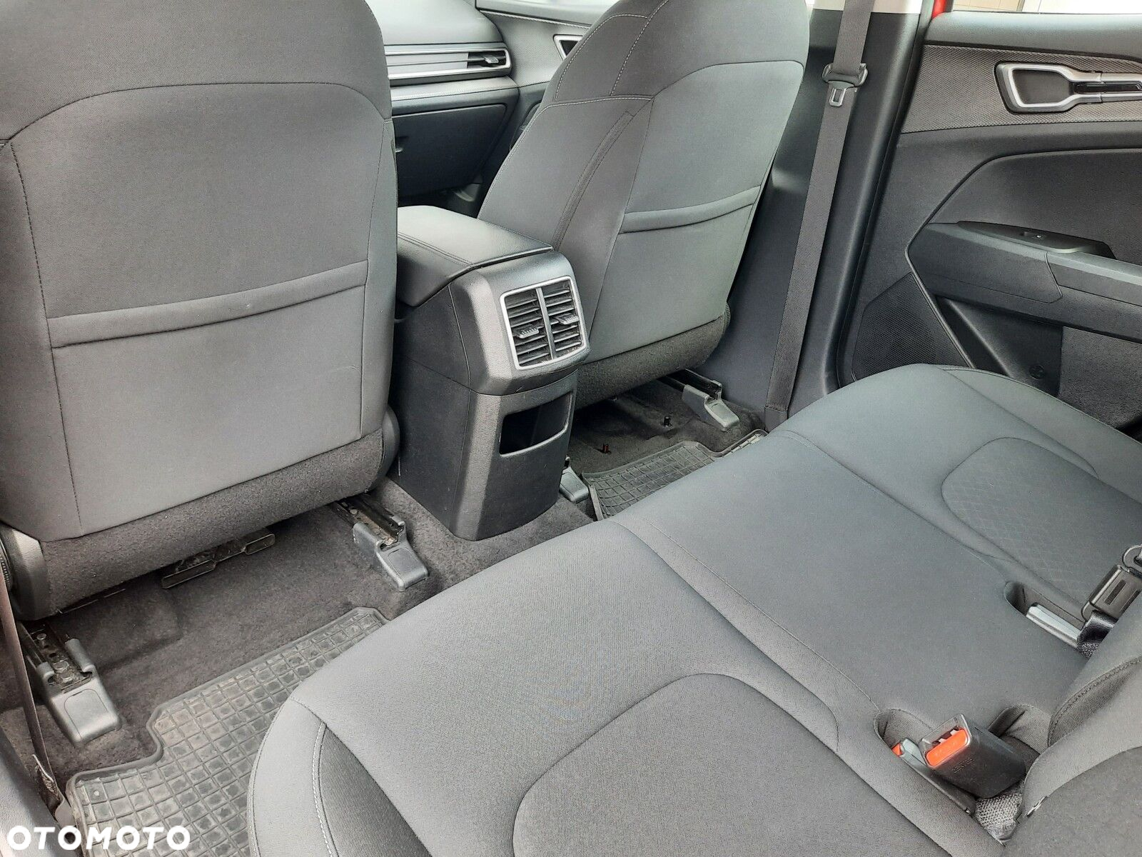 Kia Sportage - 12