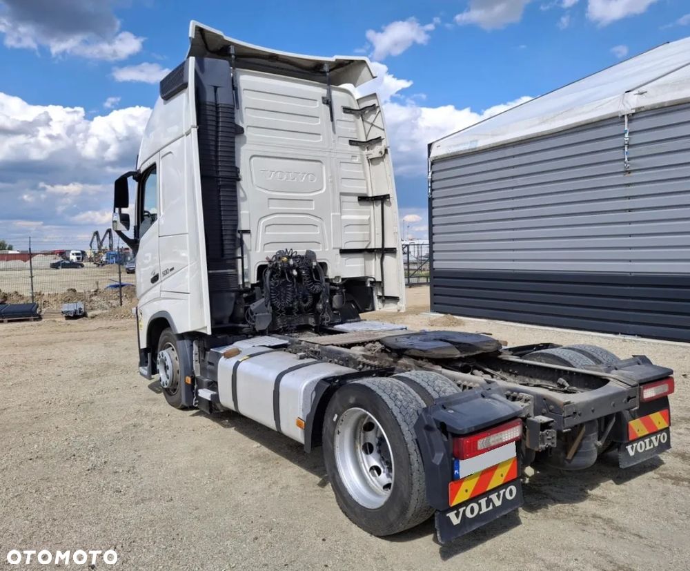 Volvo FH 500 XXL LOW DECK MEGA / TYLKO 616 412 KM PARK COOL / KLIMA POSTOJOWA / NOWY TACHOGRAF GEN2v2 / ORYGINALNY PRZEBIEG / NAJWYŻSZA KABINA XXL / 2 ZBIORNIKI PALIWOWE / CAŁE NA PODUSZCE / 2018 ROK !! - 6