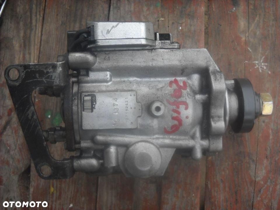 pompa wtryskowa zafira astra 0470504011 - 2