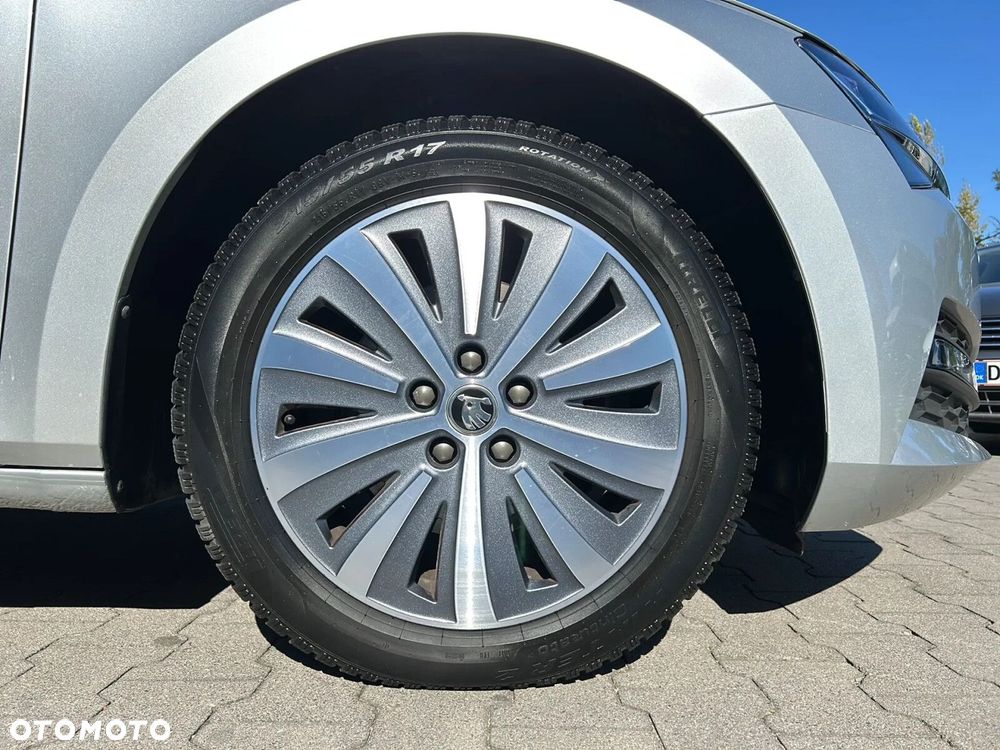Skoda Superb 2.0 TSI Ambition DSG - 37