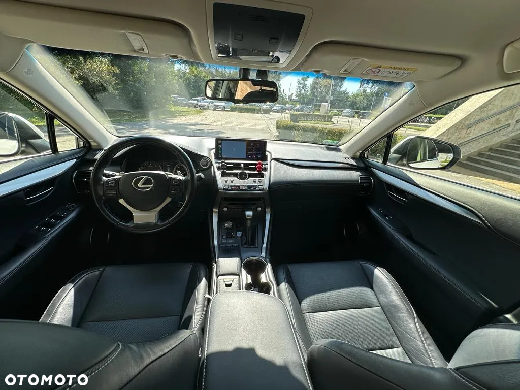 Lexus NX - 8