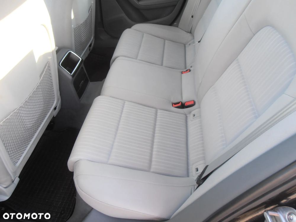 Audi A4 Limousine 1.8 TFSI multitronic Ambiente - 17