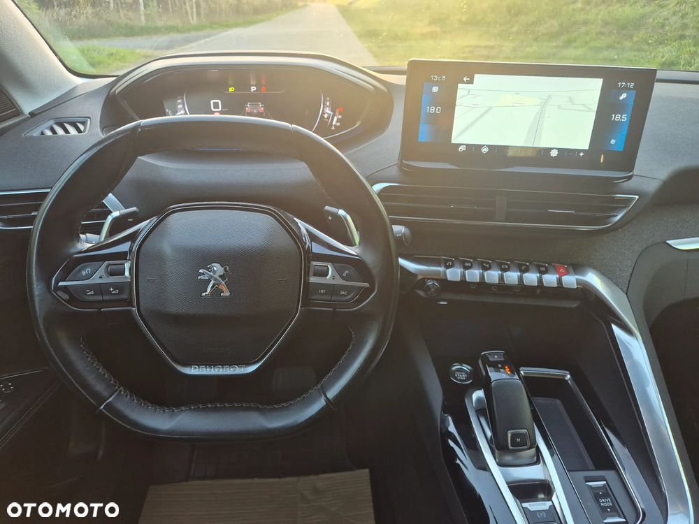 Peugeot 3008 1.2 PureTech GPF Allure S&S EAT8 - 30