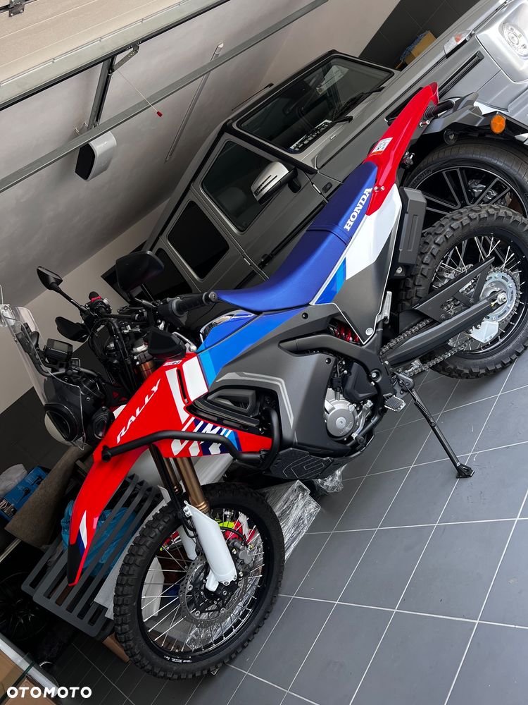 Honda CRF - 9