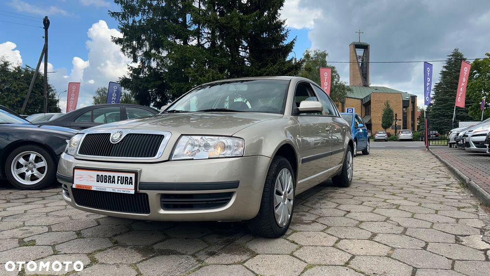 Skoda Superb 2.0 Comfort - 3