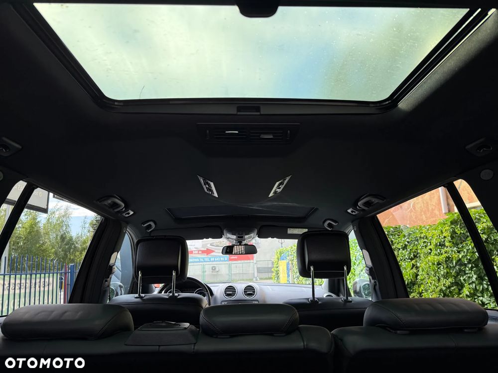 Mercedes-Benz GL 500 4Matic 7G-TRONIC Grand Edition - 14