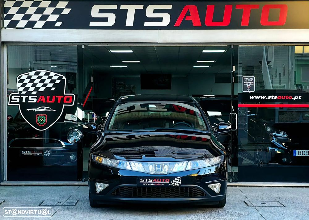 Honda Civic 1.8 Executive NAVI - 10