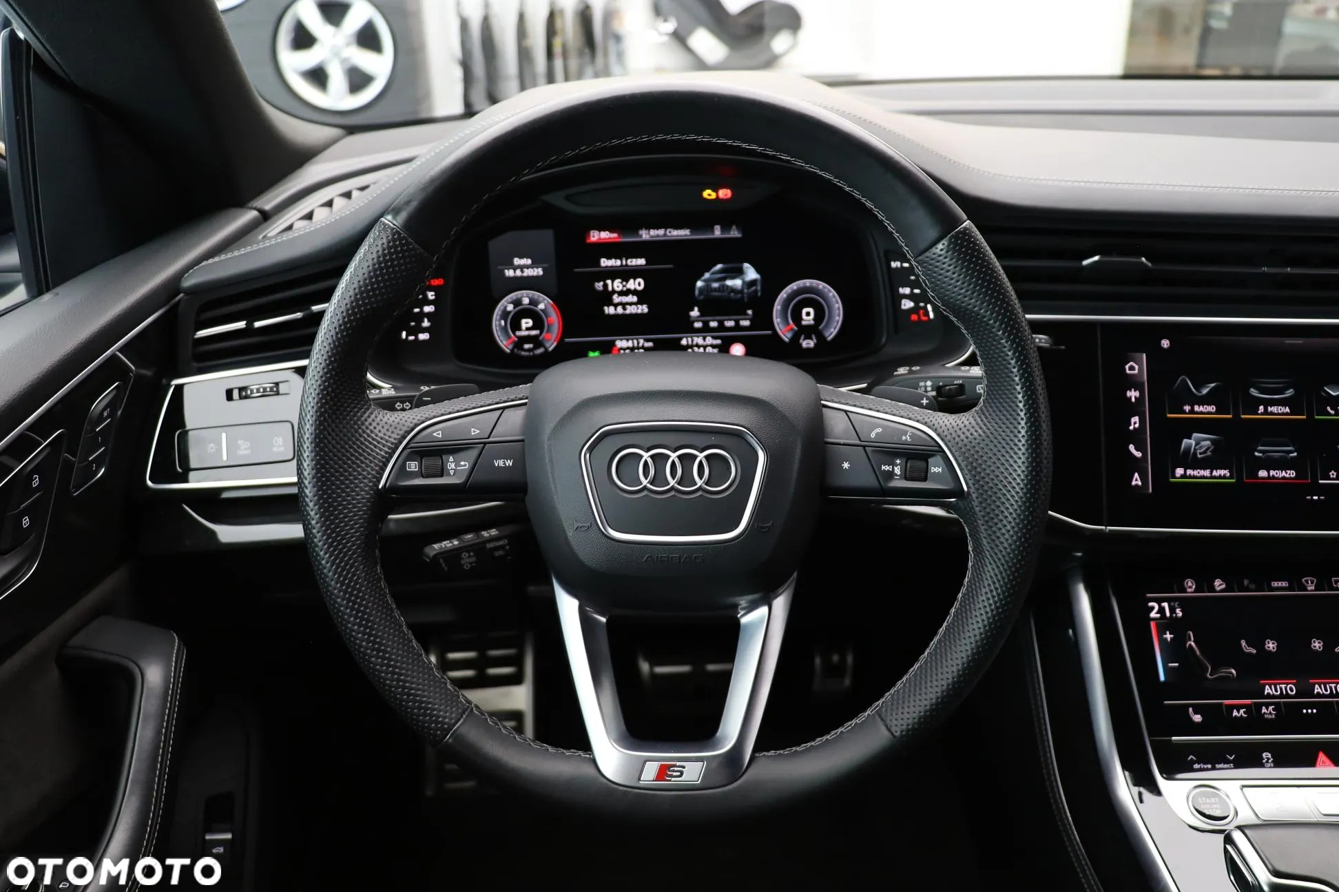 Audi Q8 - 26