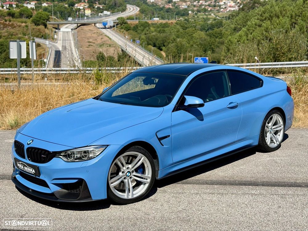 BMW M4 Auto - 1