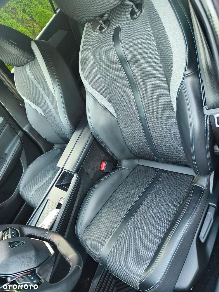 Peugeot 308 1.5 BlueHDi Allure Pack S&S EAT8 - 9