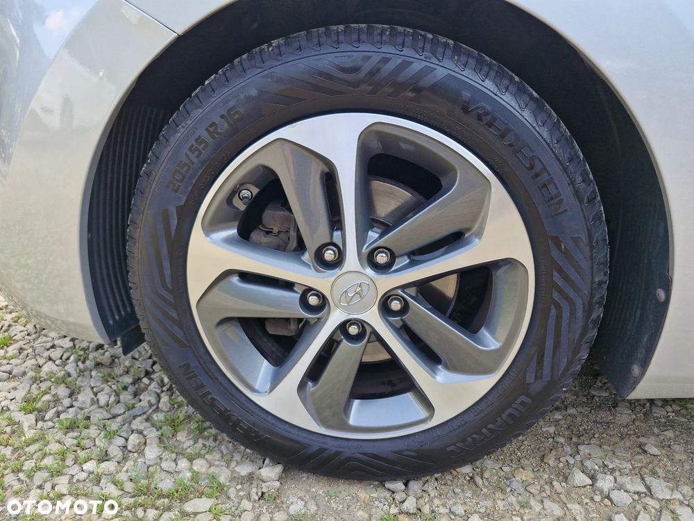 Hyundai i30 1.4 Premium - 16