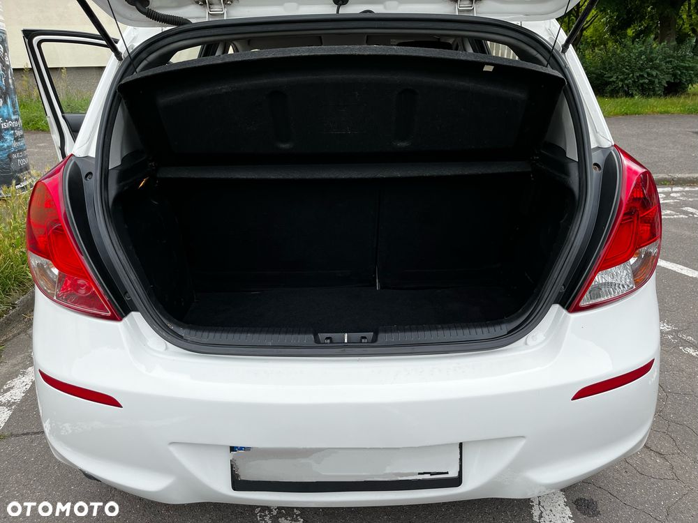 Hyundai i20 - 7