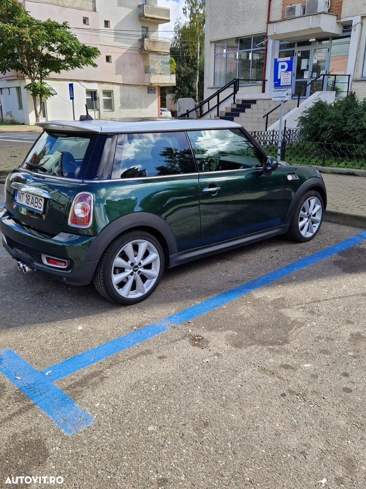 Mini Cooper SD AT Coupe - 4