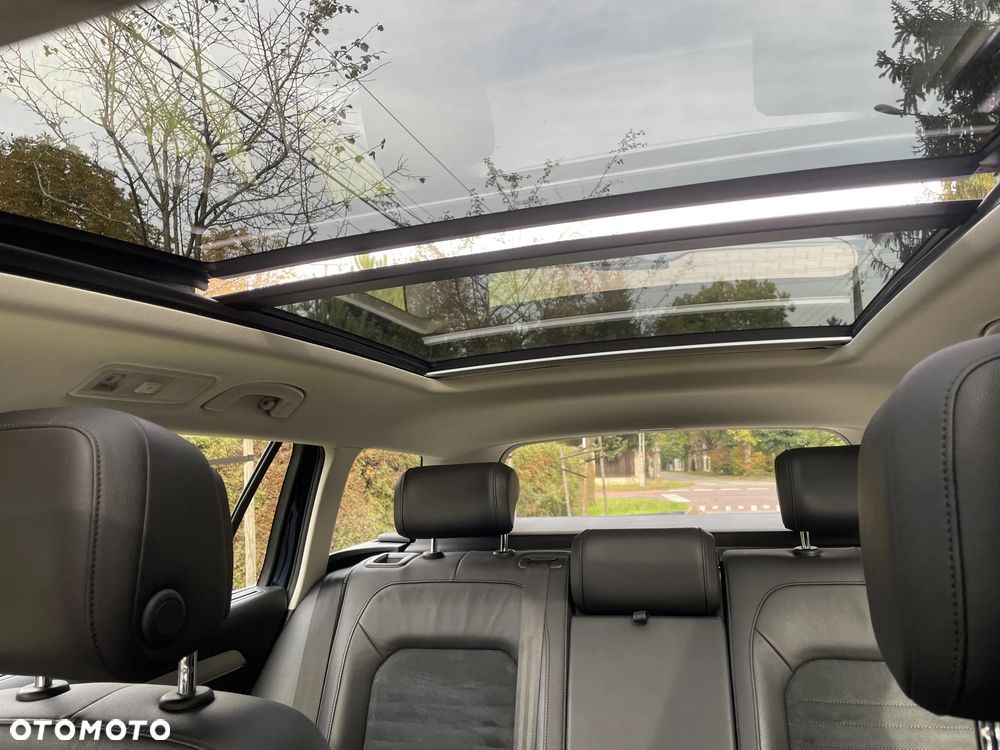Volkswagen Passat - 19