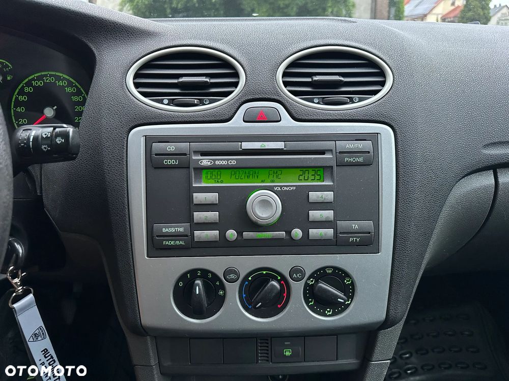 Ford Focus - 16