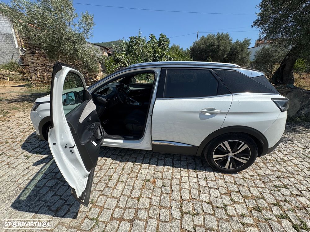 Peugeot 3008 1.5 BlueHDi GT EAT8 - 8