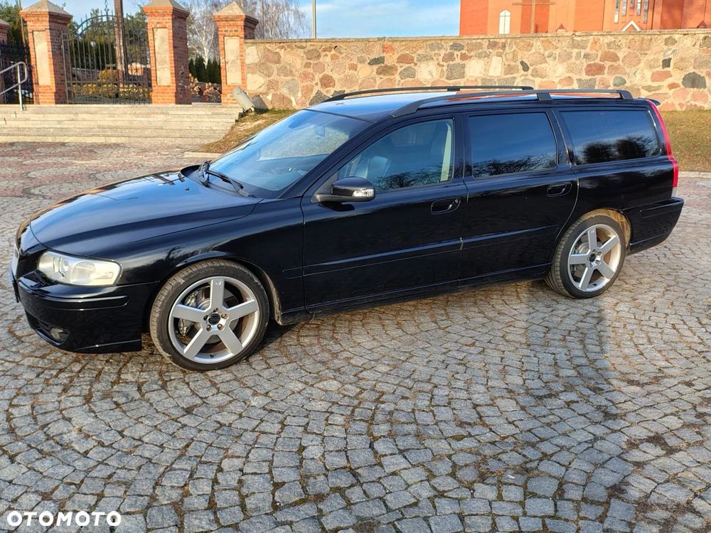 Volvo V70 R - 14