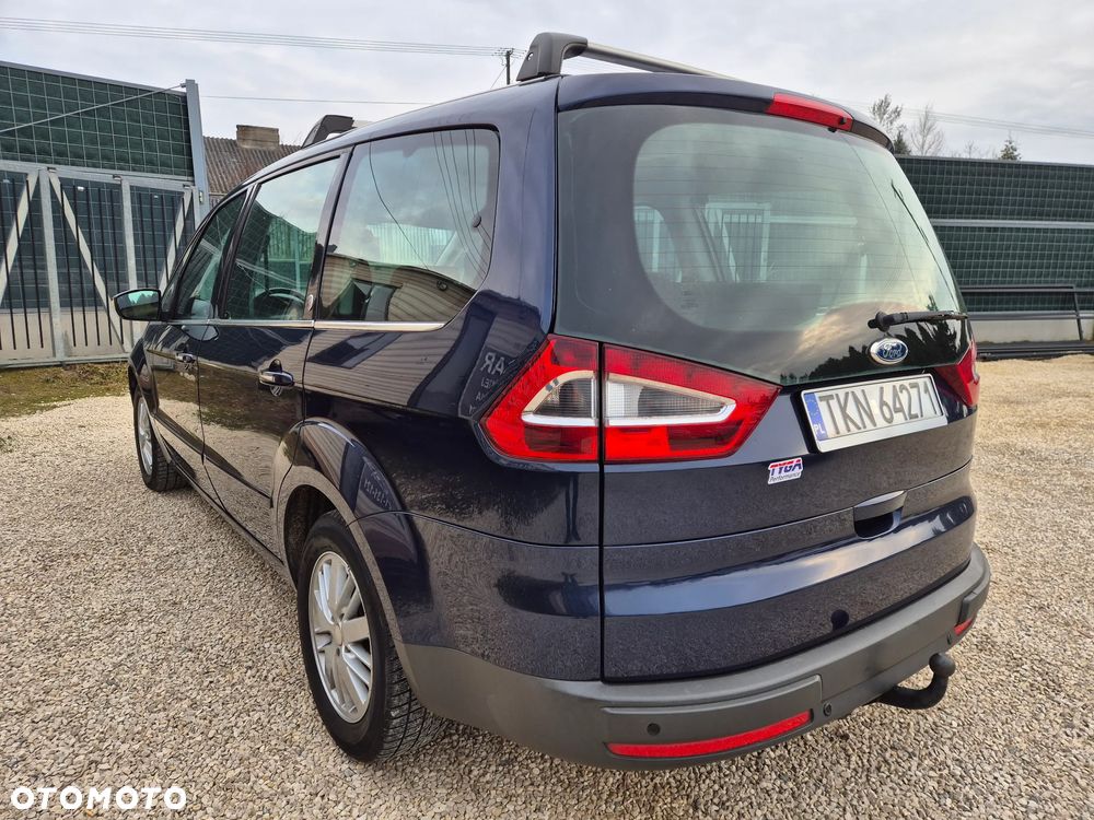 Ford Galaxy 2.0 Ghia - 3