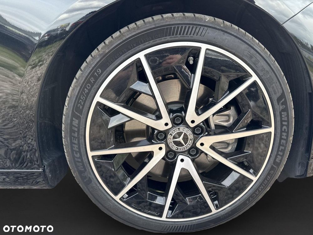 Mercedes-Benz CLA - 10