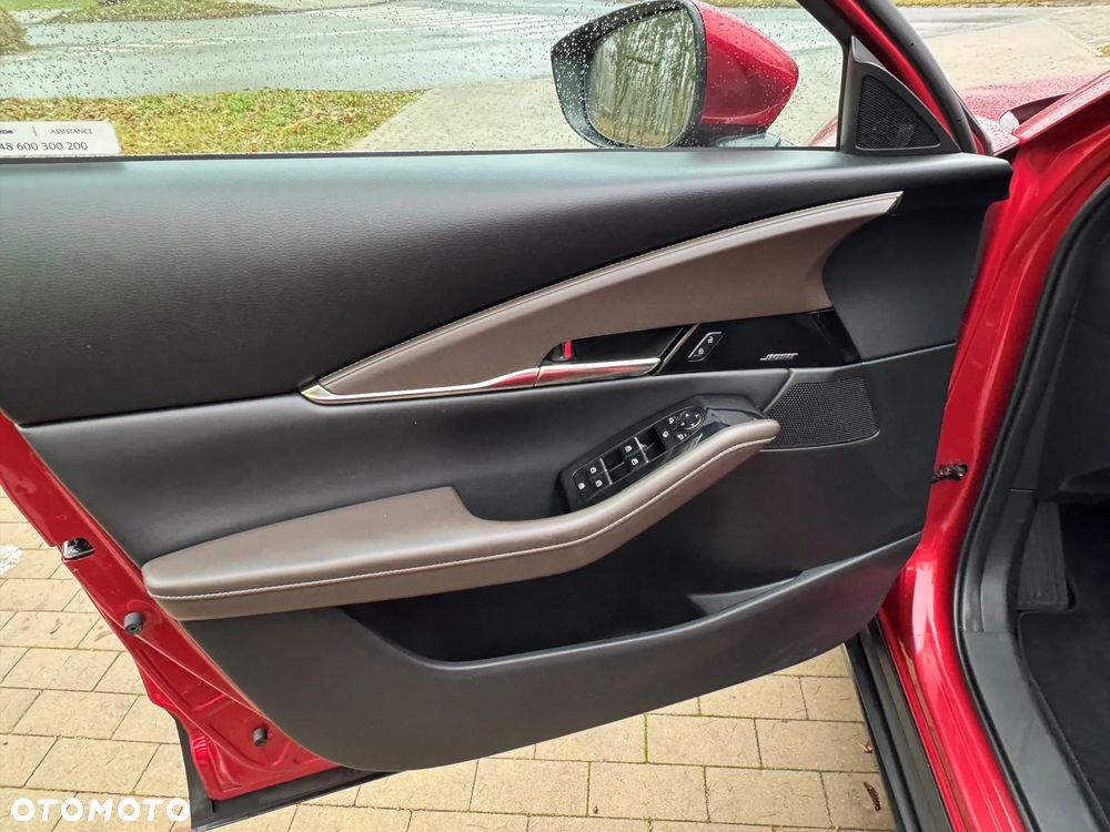 Mazda CX-30 2.0 mHEV Hikari 2WD - 17