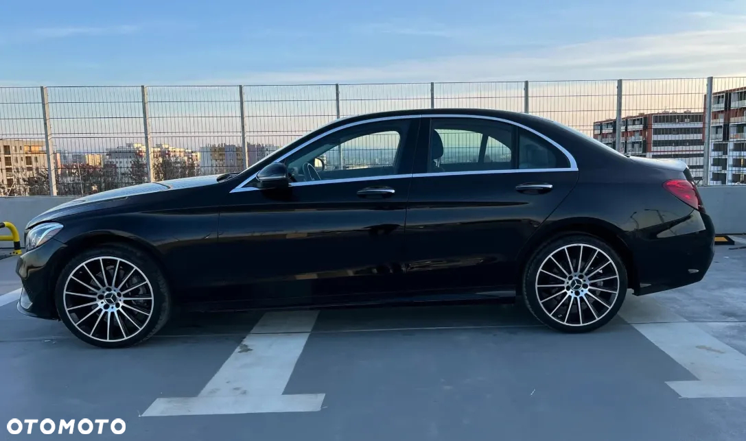 Mercedes-Benz Klasa C 300 T 7G-TRONIC AMG Line - 6