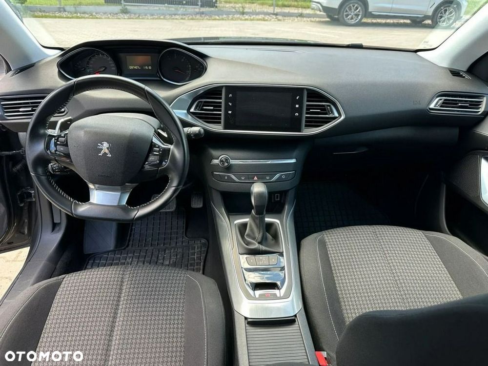 Peugeot 308 - 12