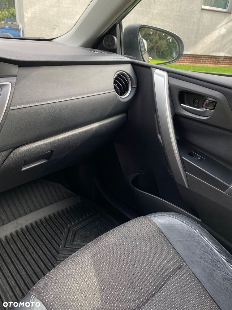 Toyota Auris 1.8 VVT-i Automatik Life Plus - 15
