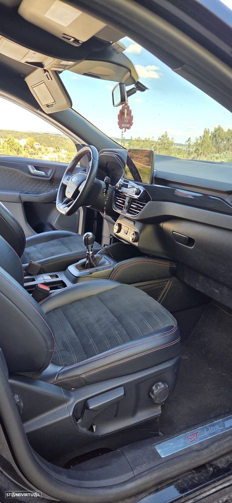 Ford Kuga - 12