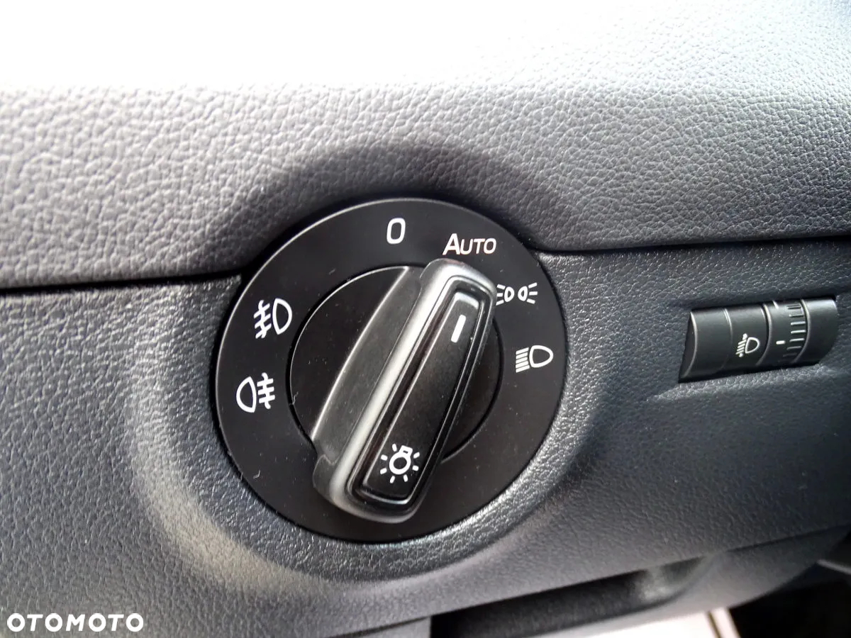 Skoda Octavia 2.0 TDI Style - 10