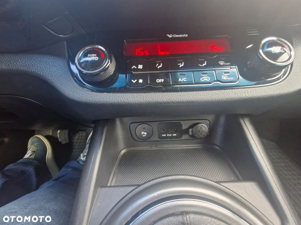 Kia Sportage 1.7 CRDI M 2WD - 26