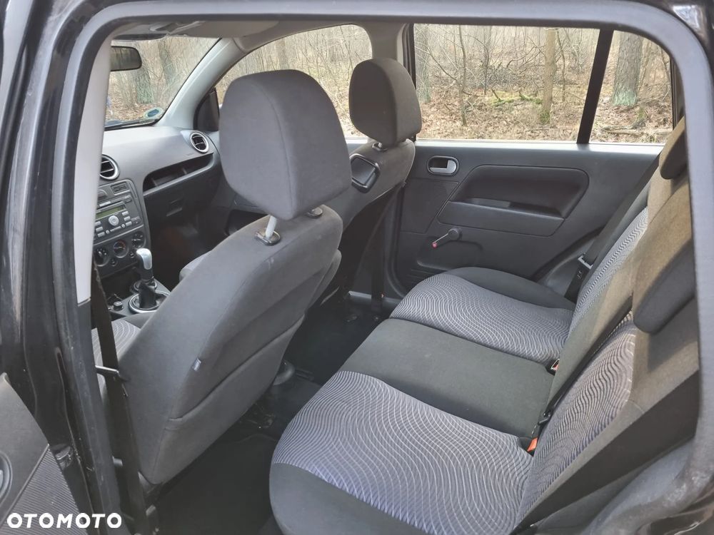 Ford Fusion 1.6 Elegance - 15