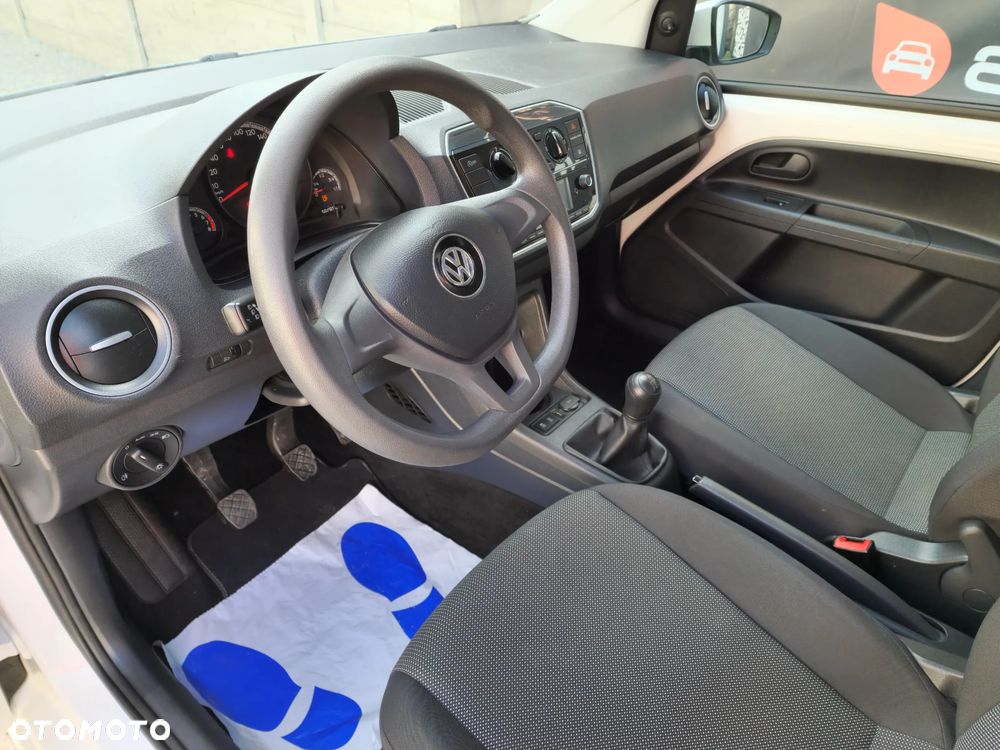 Volkswagen up! (BlueMotion Technology) move - 15