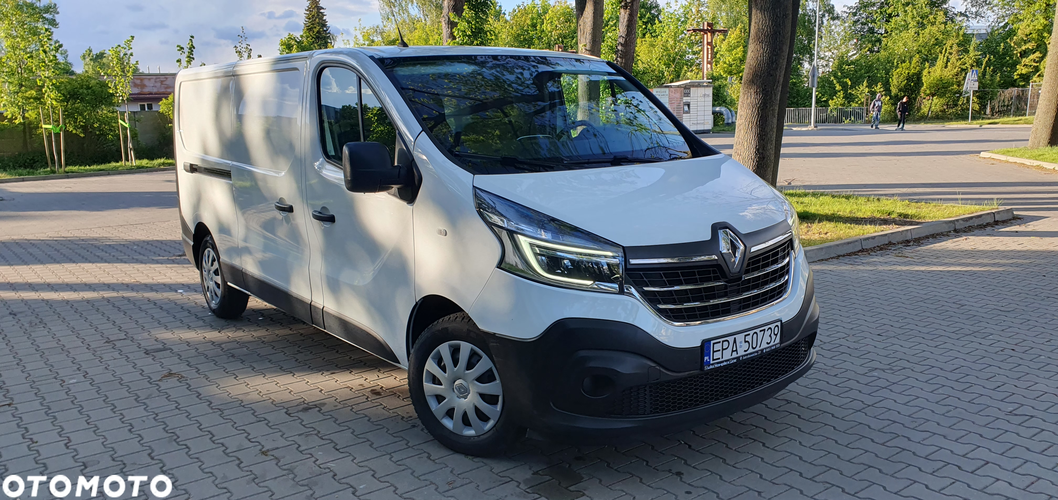 Renault Trafic - 16