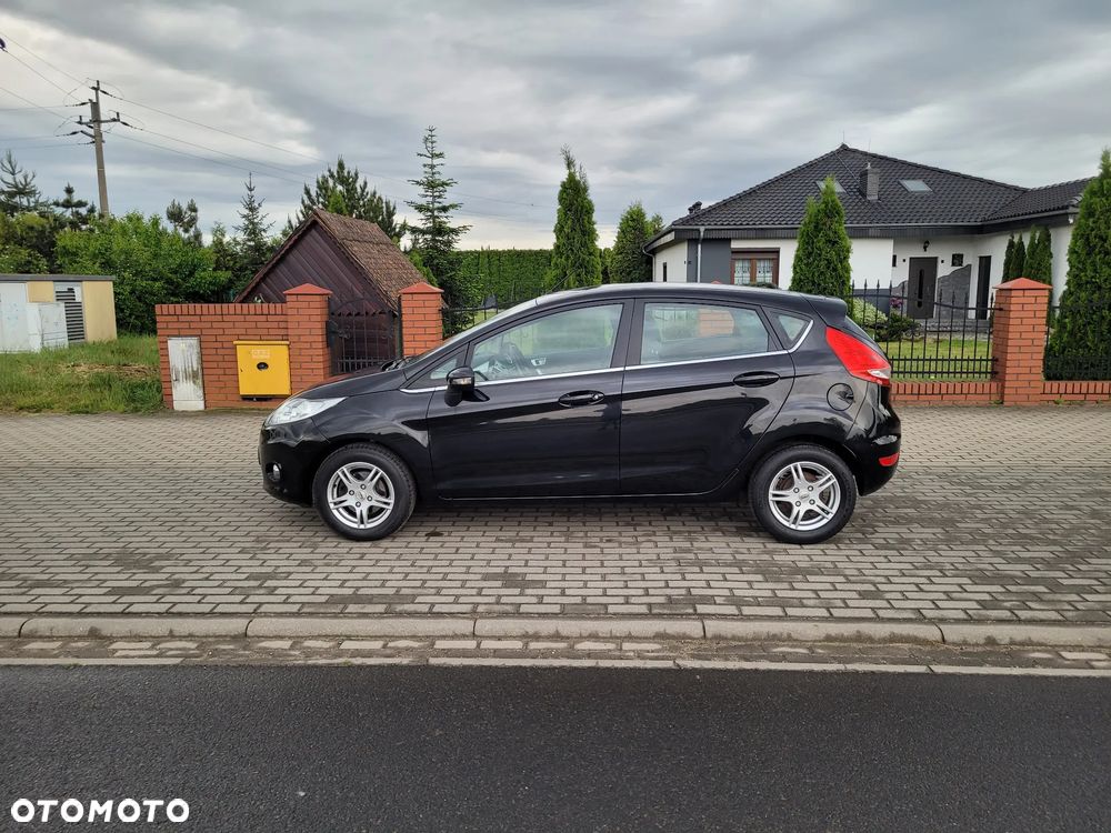 Ford Fiesta 1.25 Titanium EU5 - 1