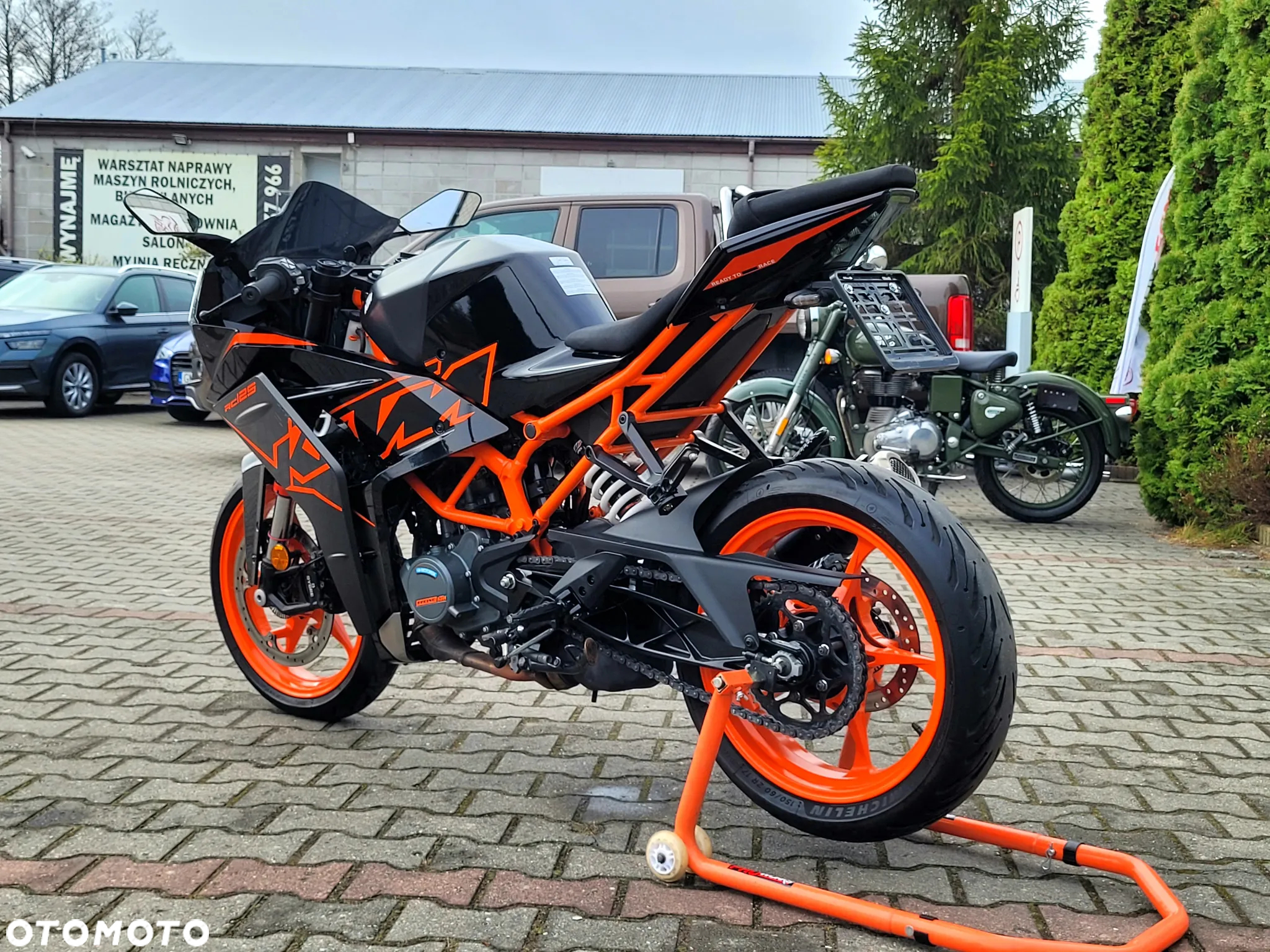 KTM RC 125 - 18