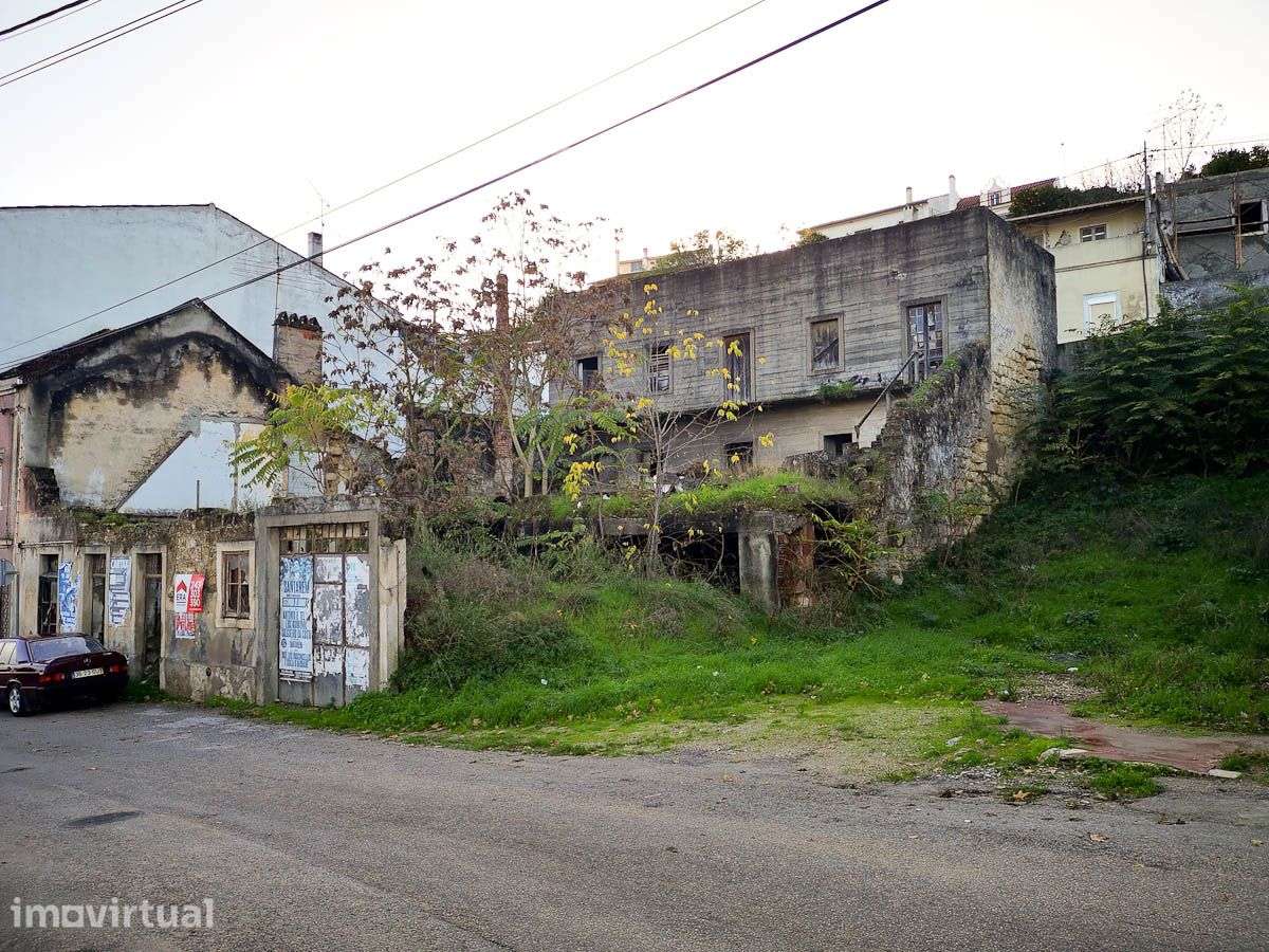 Prédio em Ruína - Grande imagem: 3/5