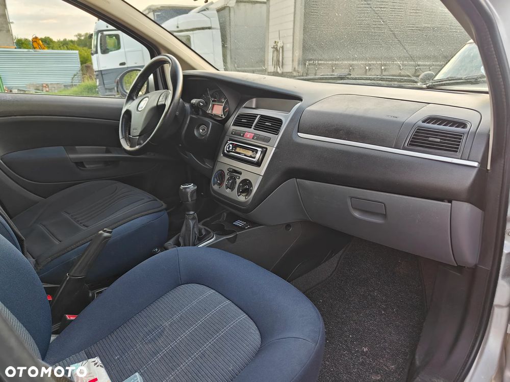 Fiat Linea 1.4 T-Jet 16V Dynamic - 8