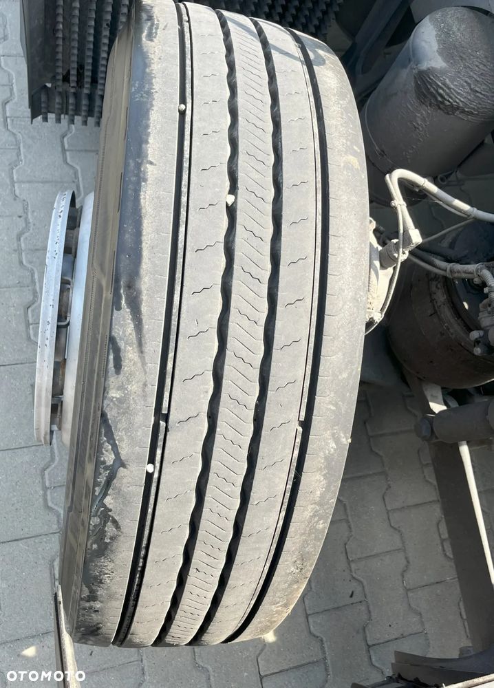 Mercedes-Benz 2545 LS - 13