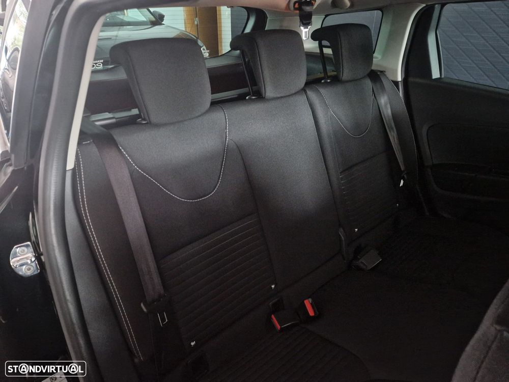 Renault Clio Sport Tourer 0.9 TCe Limited - 12