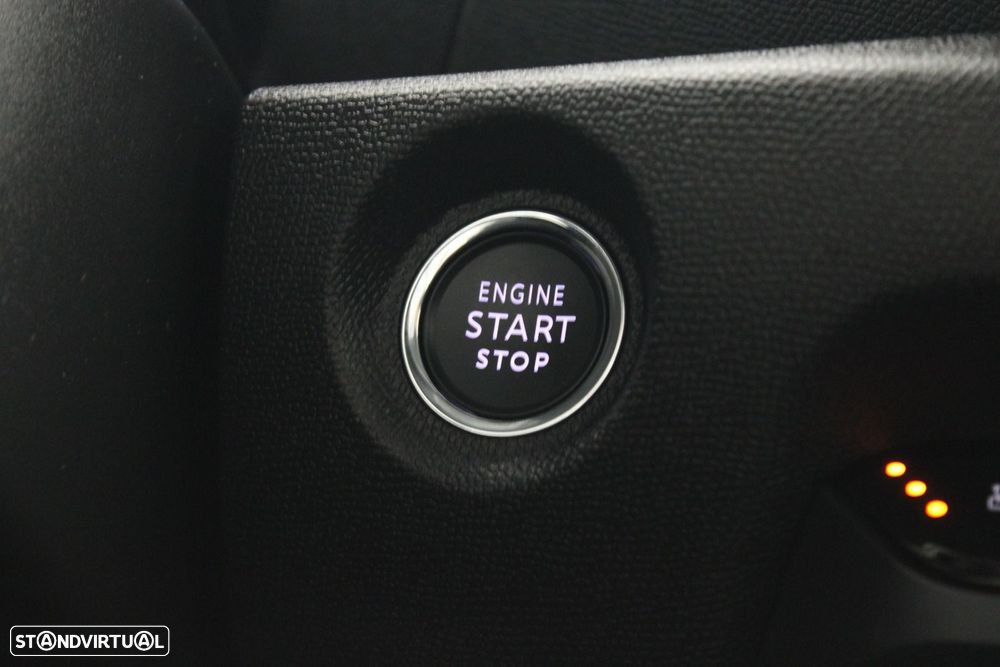 Citroën C4 1.2 PureTech Plus - 23