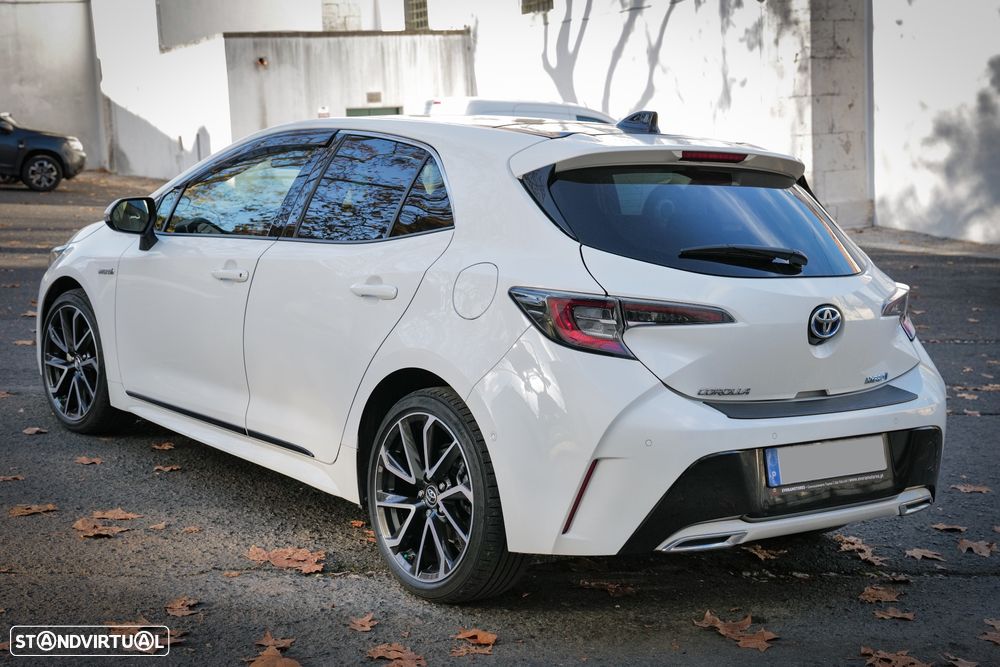 Toyota Corolla 2.0 Hybrid Luxury White - 5