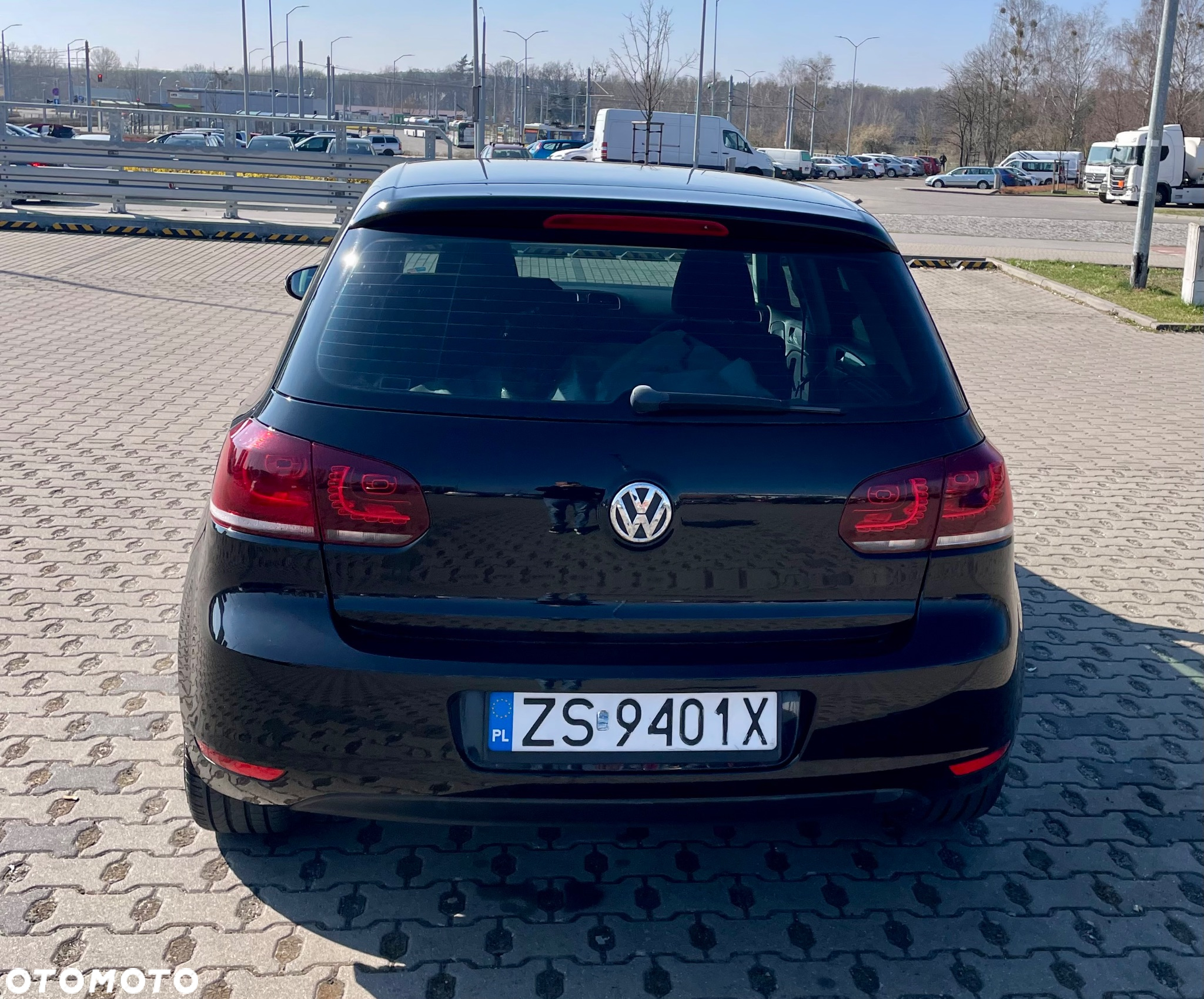 Volkswagen Golf - 4