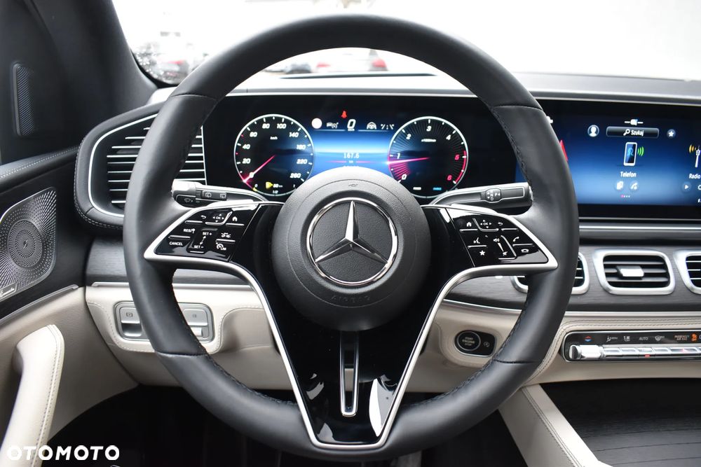 Mercedes-Benz GLE - 18